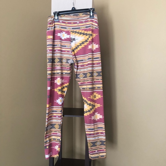 Simply Southern Leggings - Picture 2 of 6